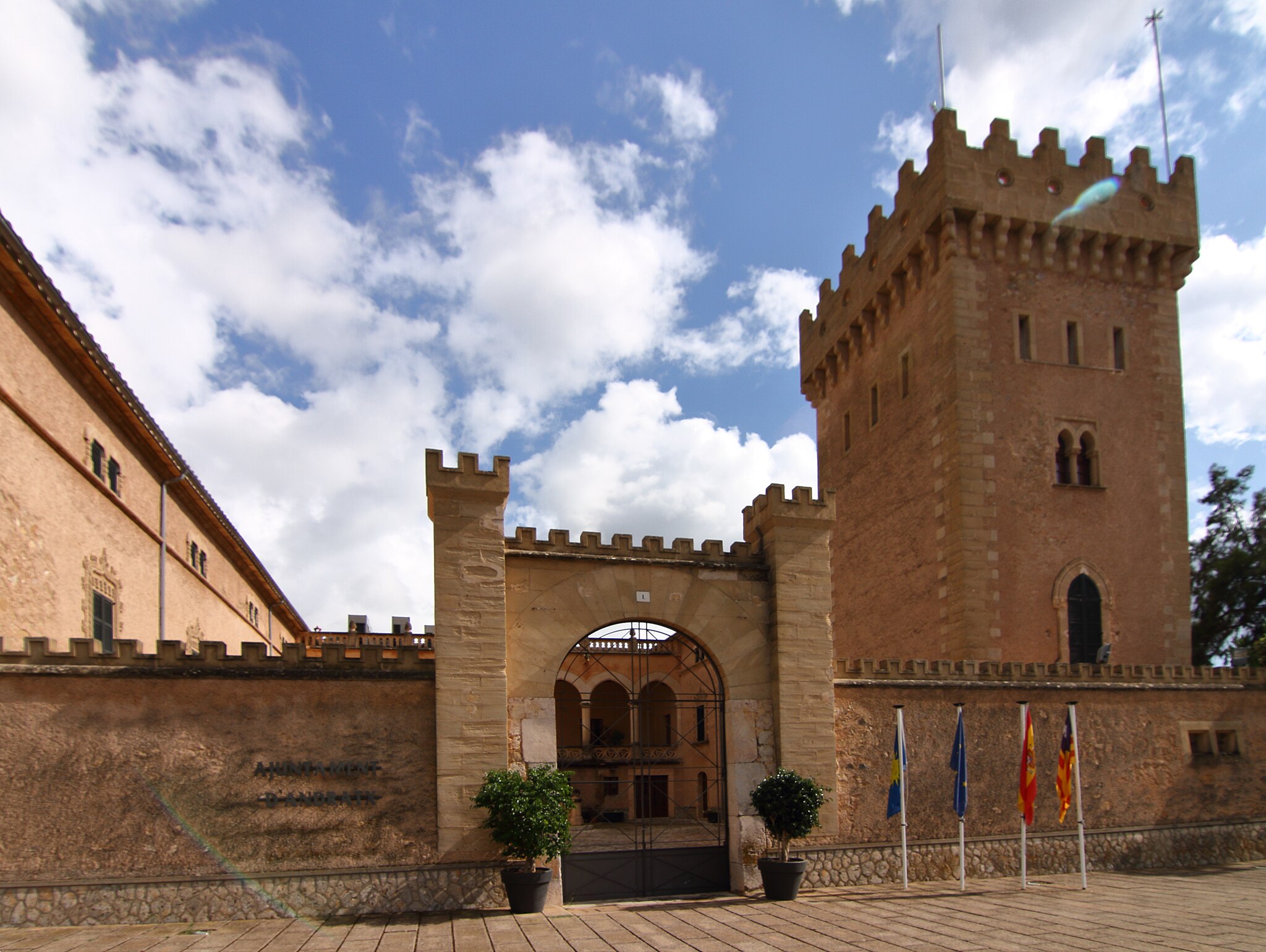 Andratx_Ayuntamiento_02