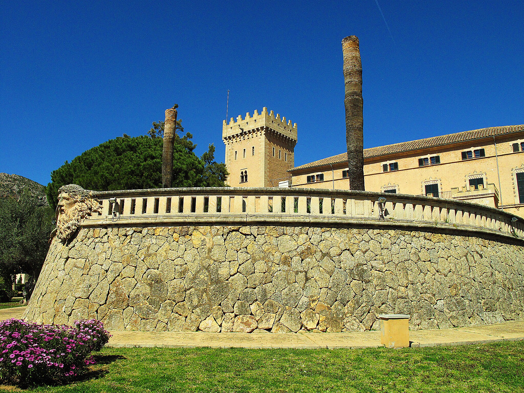 Castell_de_Son_Mas_(Andratx)_02