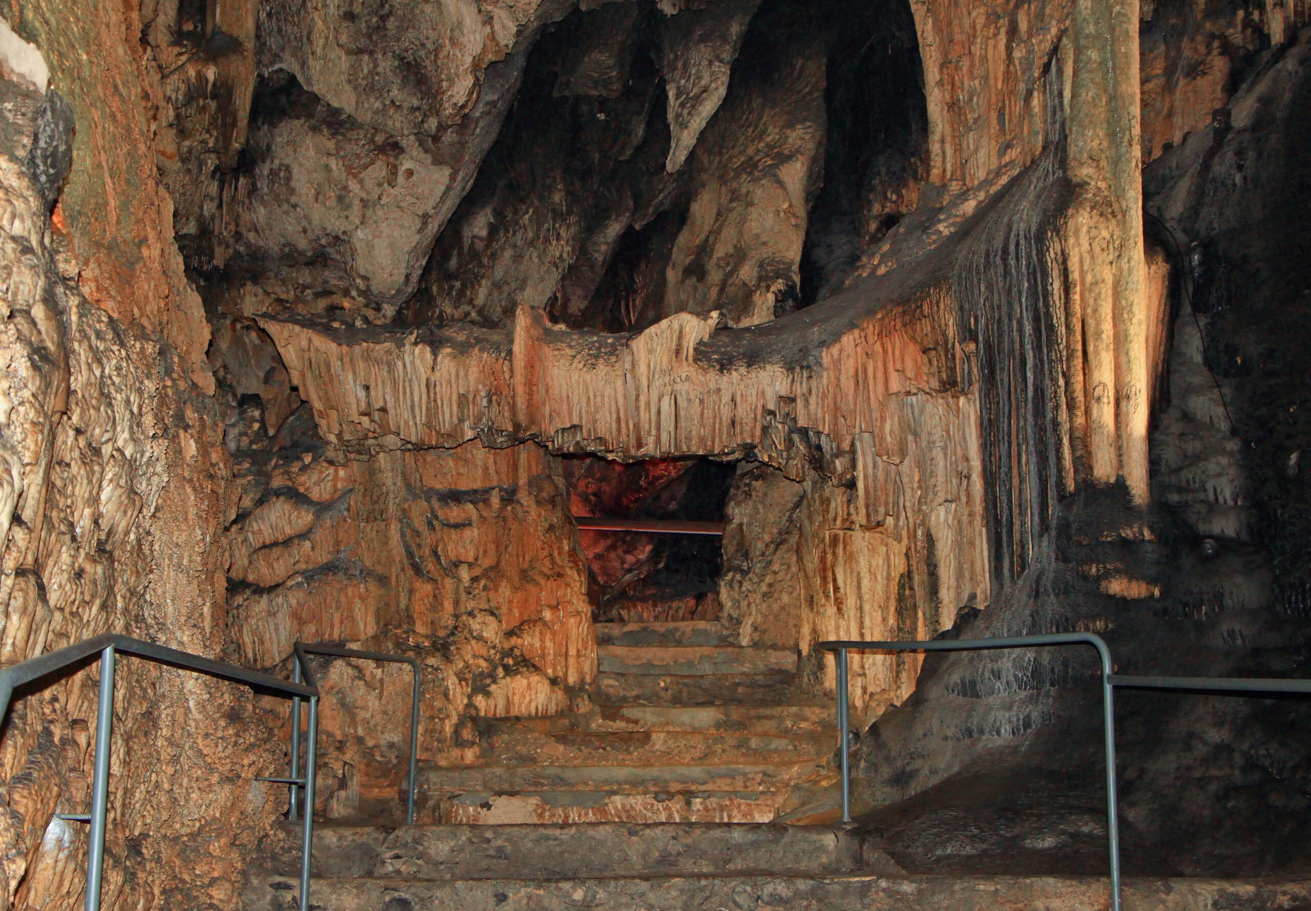 Coves_d’Artà_-_El_baldaquín