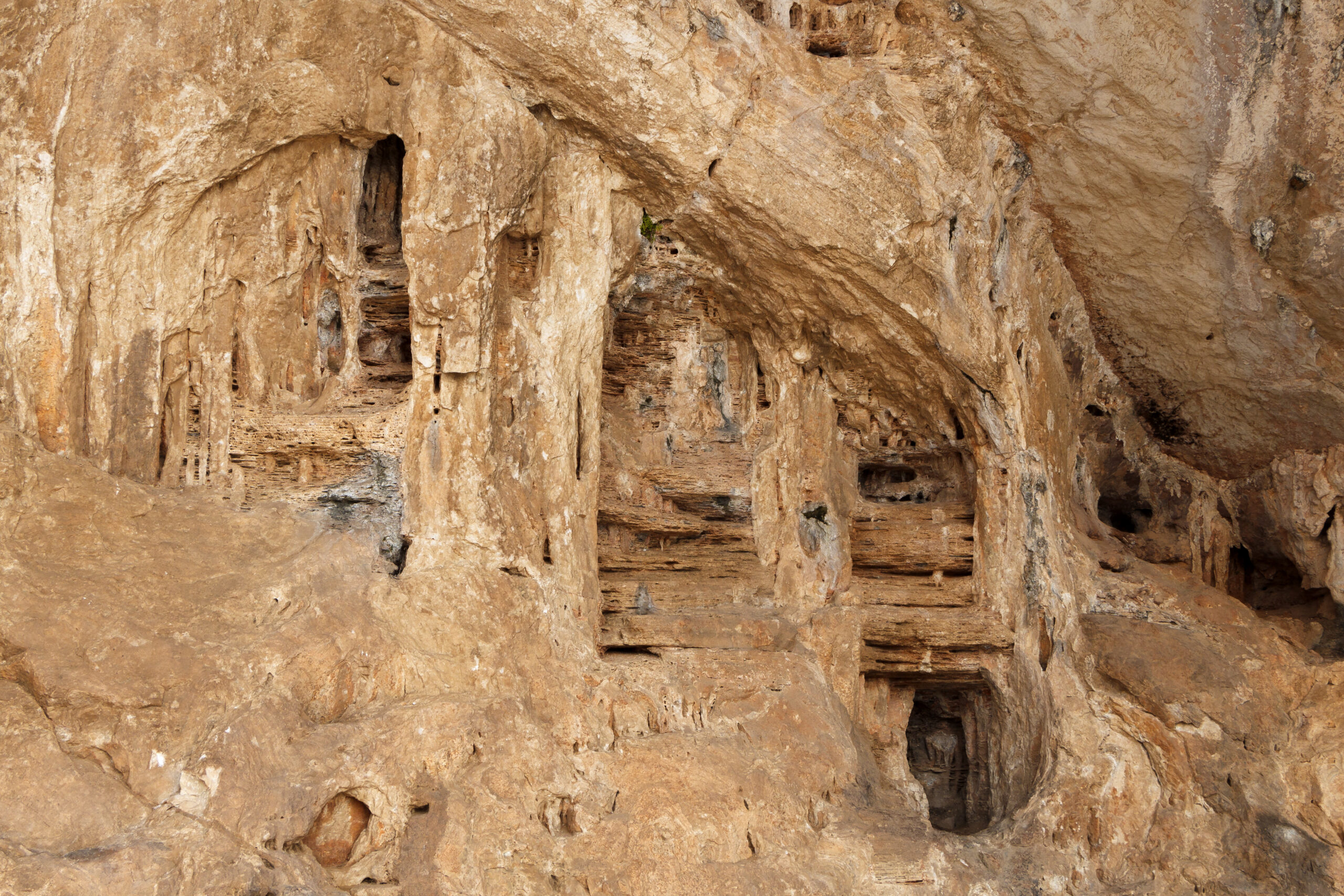 Coves_d’Artà_-_Rock_structure